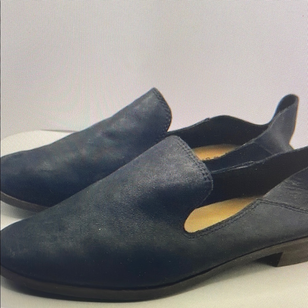 Stylish Black Slip-On Loafers